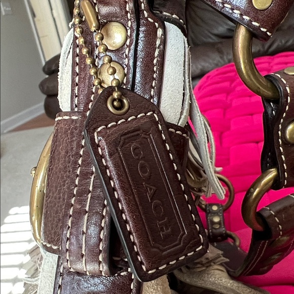 Coach Vintage (2005) Limited Edition Hobo Bag - Picture 4 of 14